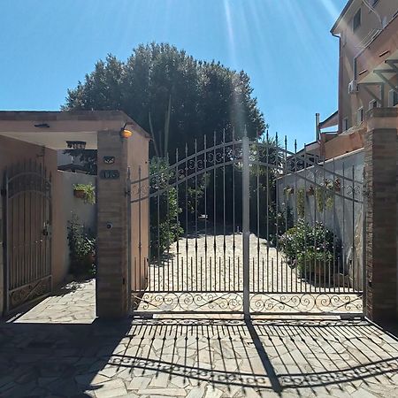 דירות אסמיני Casa Gio מראה חיצוני תמונה