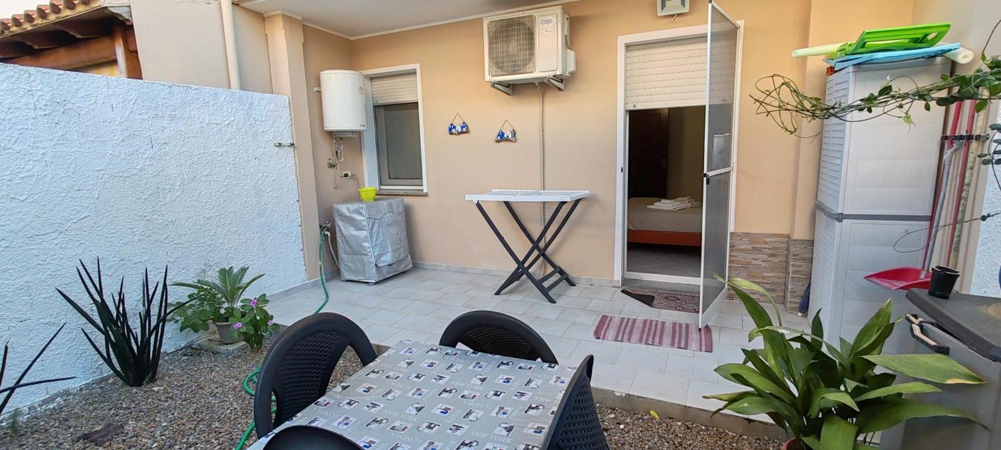 דירות אסמיני Casa Gio מראה חיצוני תמונה